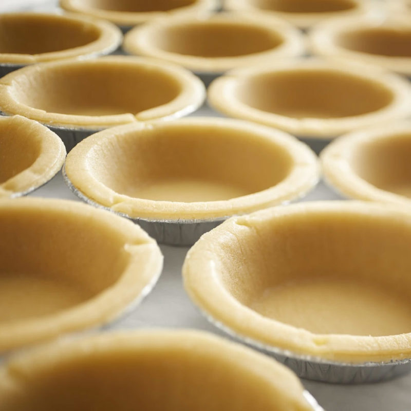 pie crust in tiny pans