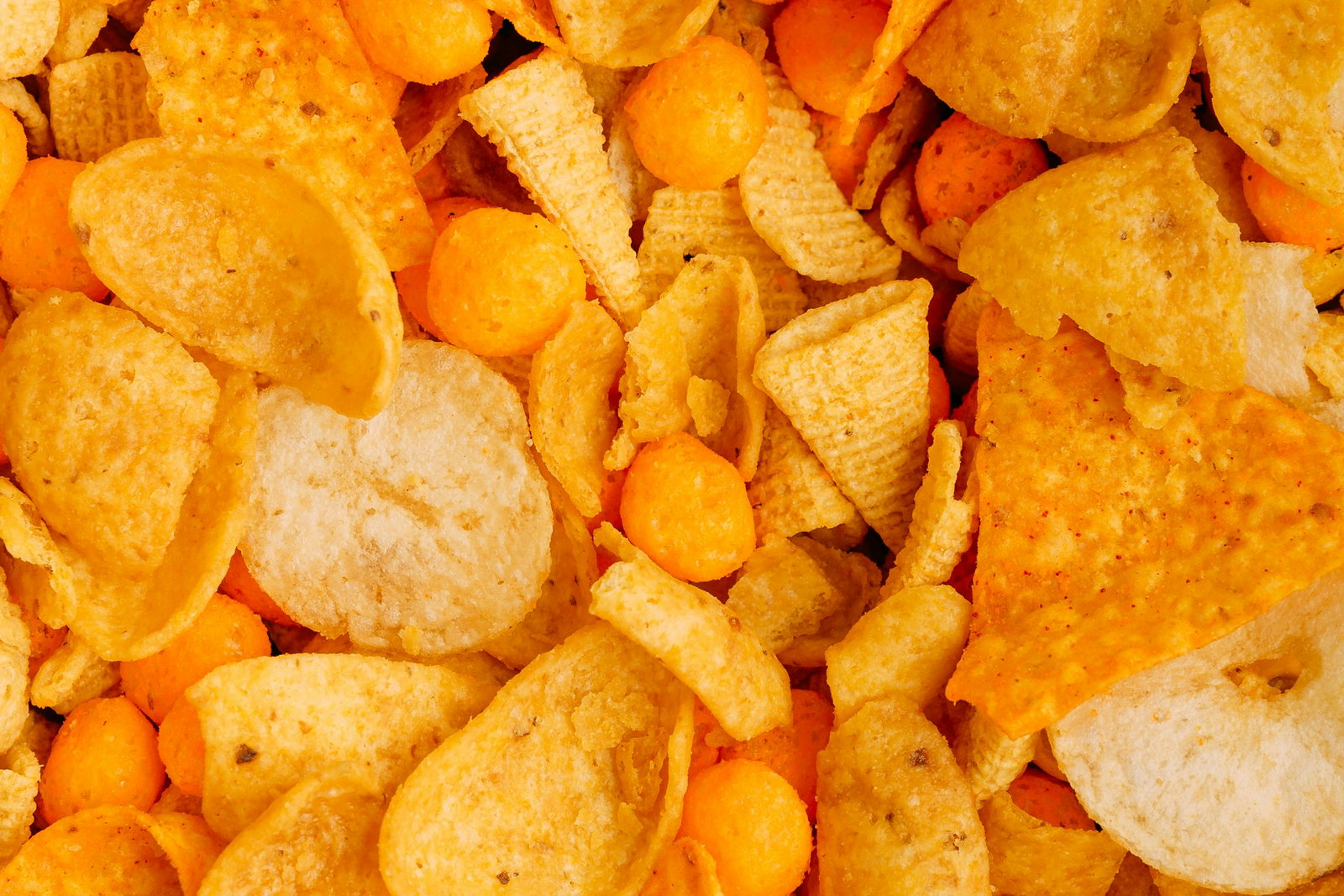 Kosher Certification for Salty Snacks: What Manufacturers Need to Know About Seasonings, Fryers, and Equipment
